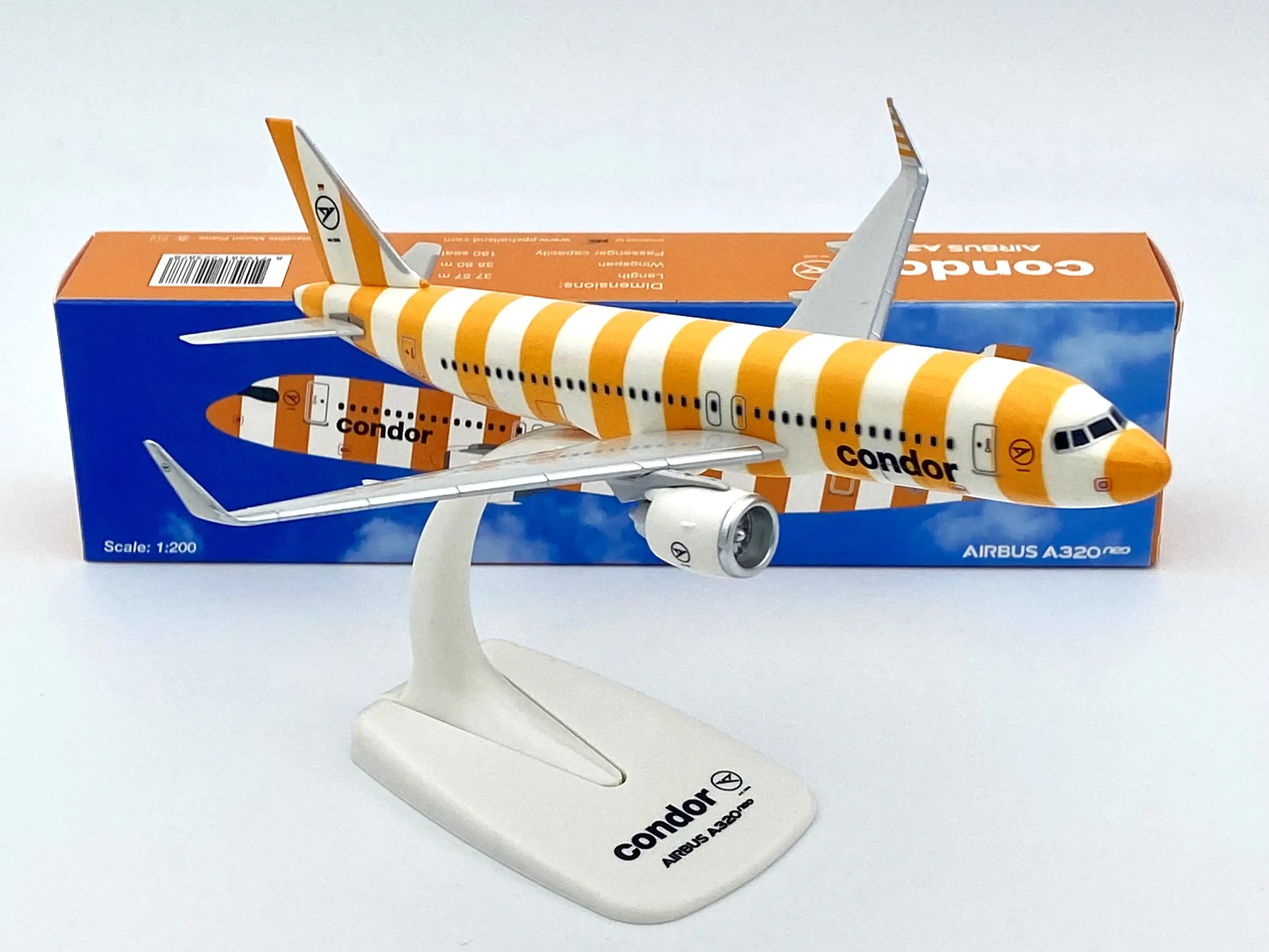 Condor A320neo mit gelben Streifen