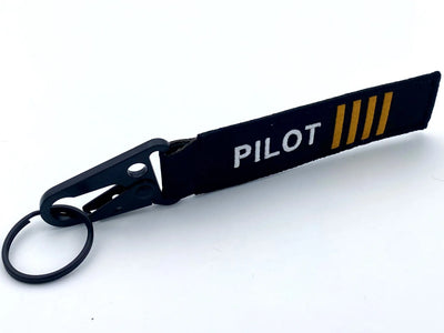 Schlüsselanhänger - Pilot / Remote before Flight mit schwarzer Schnalle